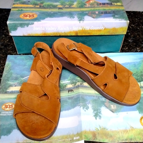 SAS Shoes - 💲👌Women's  SAS Suede Rust Sandals - 9 medium - NWOT